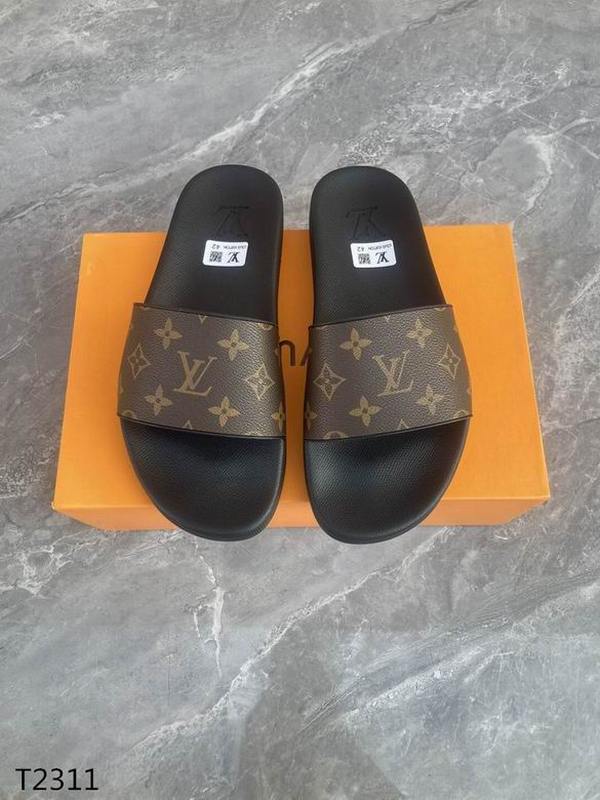 LV Men's Slippers 19